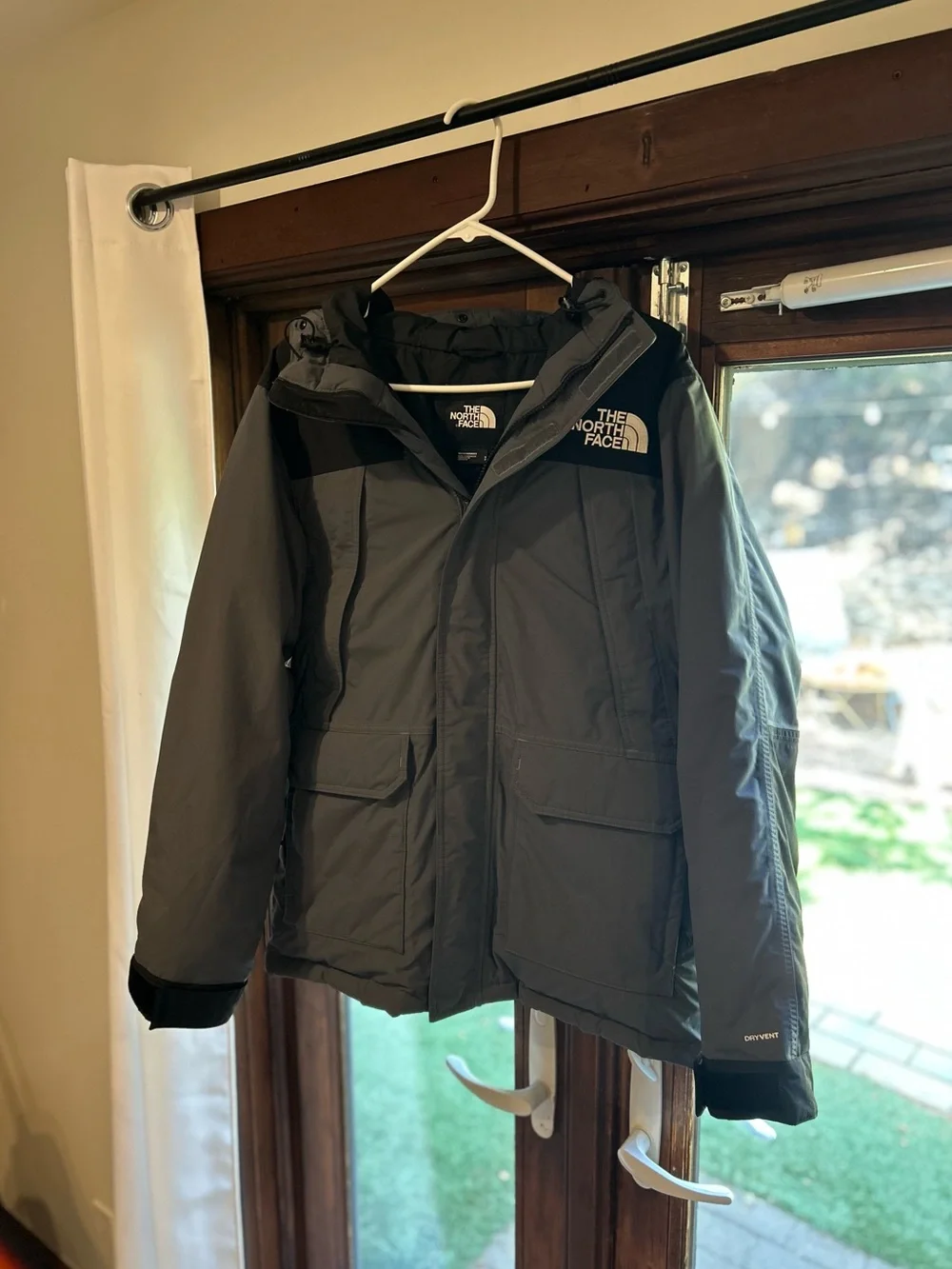 The North Face McMurdo Dryvent Parka Jacket, Men’s S - No Faux Fur Hood